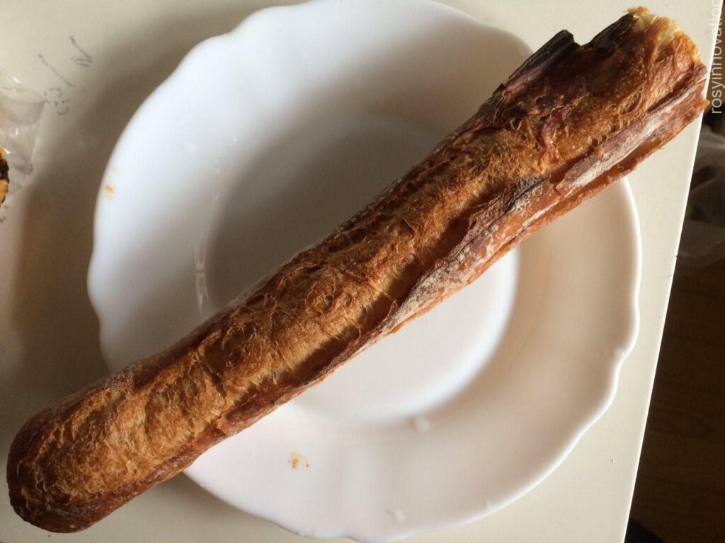 ラッセン　あんバターフランス