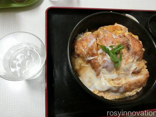 カツ丼普通盛り　河本食堂