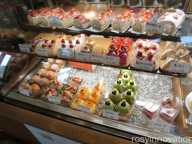 アンジェ　ケーキ１