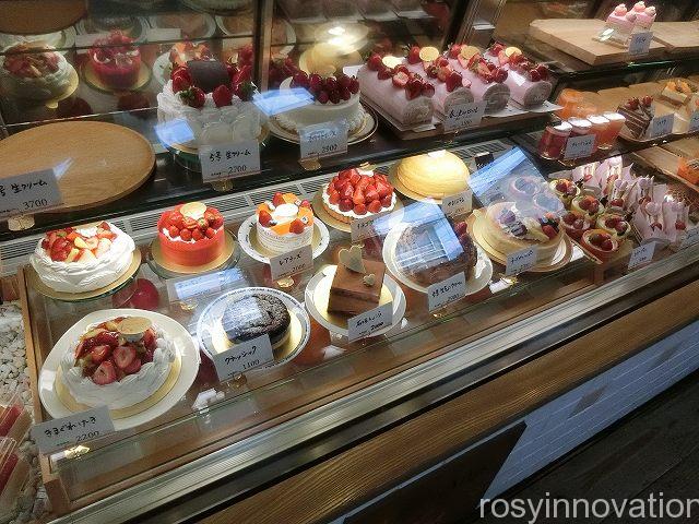 アンジェ　ケーキ２
