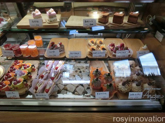 アンジェ　ケーキ３