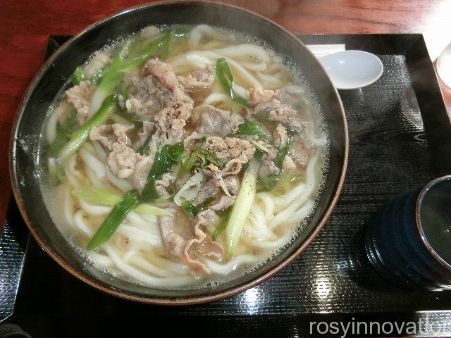 うえすぎ手打うどん９　肉うどん