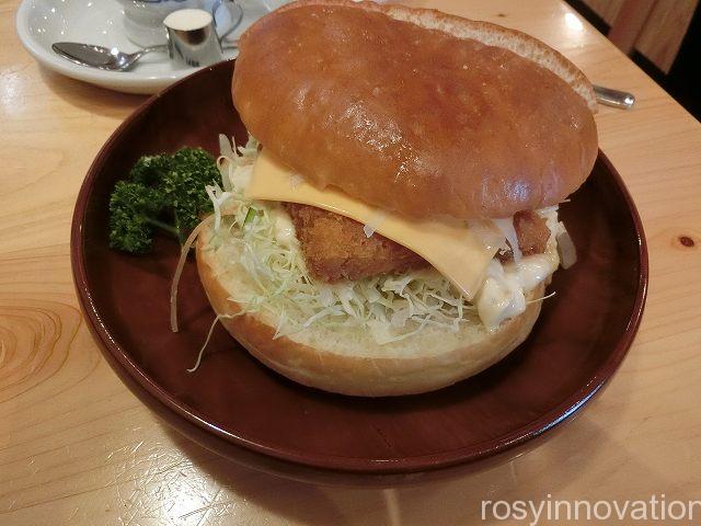 コメダ珈琲津山１０　フィッシュサンド