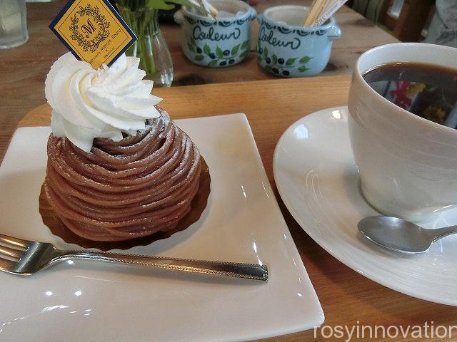 マコトエバラ１２　モンブランとコーヒー