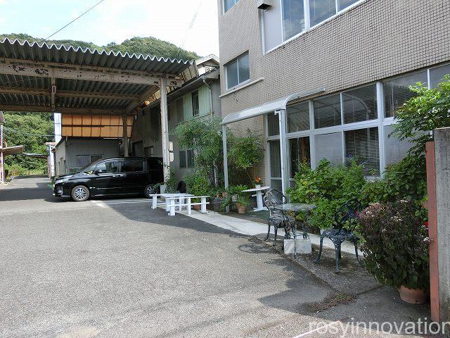 荒木さんち２　駐車場