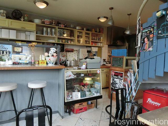 ケイクウォーカー６　店内
