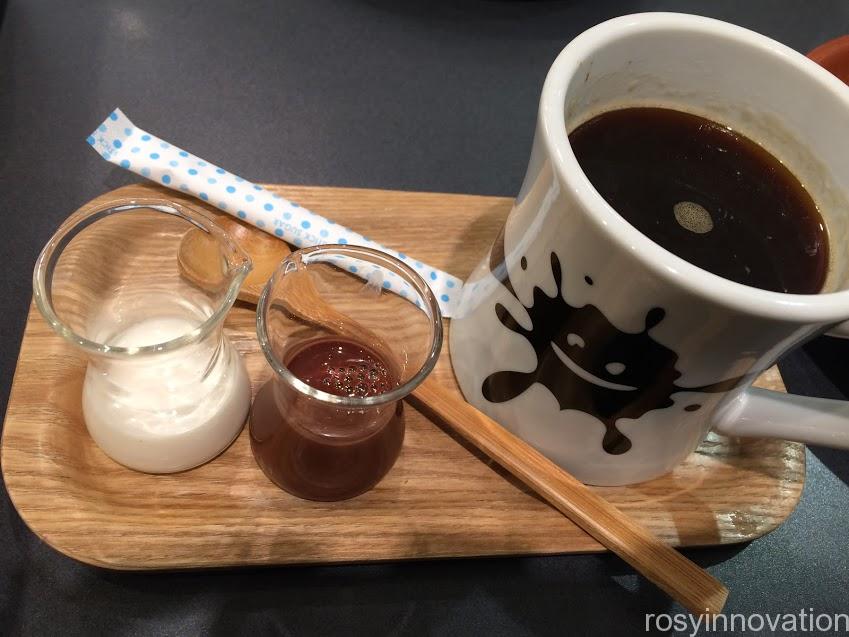 メロウブラウンコーヒーイオン岡山１４　コーヒー