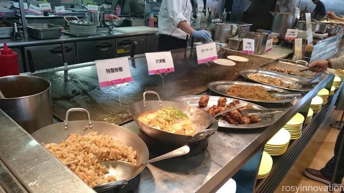 ワールドビュッフェ下中野１４　おかず