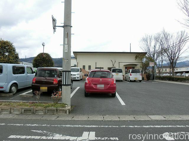 アムールアリエ２　駐車場