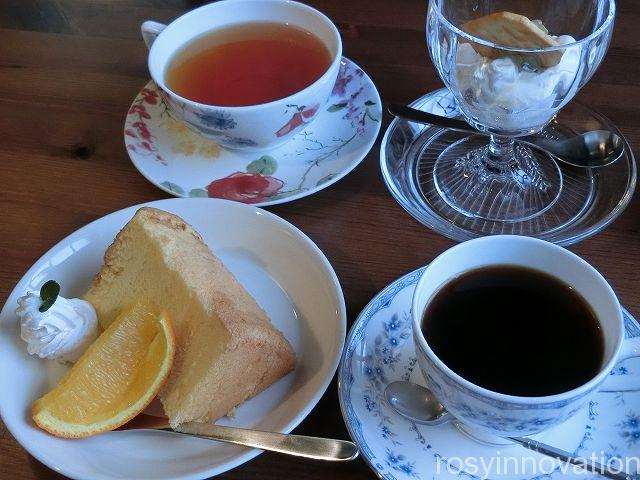 カフェ花音　津山
