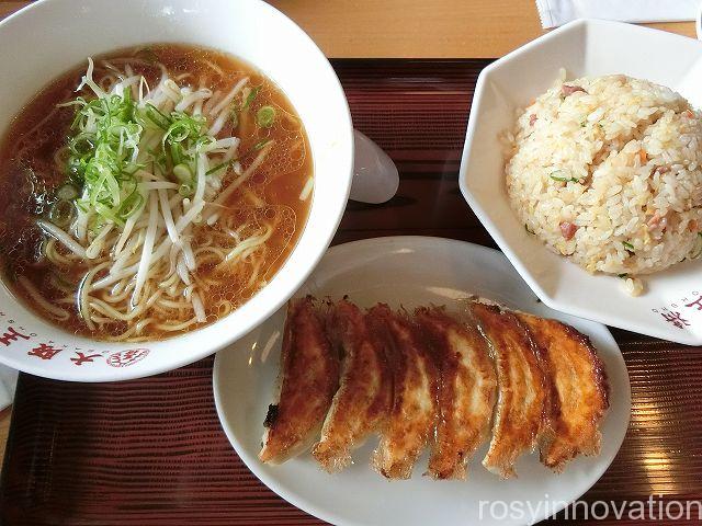 大阪王将津山店１５　ラーメンセット