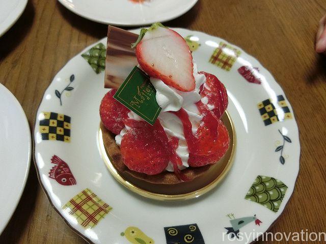 パティスリーマジュール１３　いちごタルト