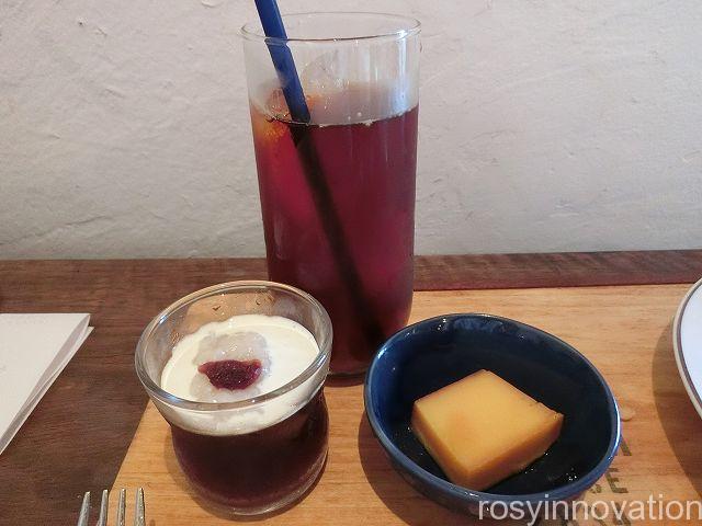 クラック１５　食後のデザートとドリンク