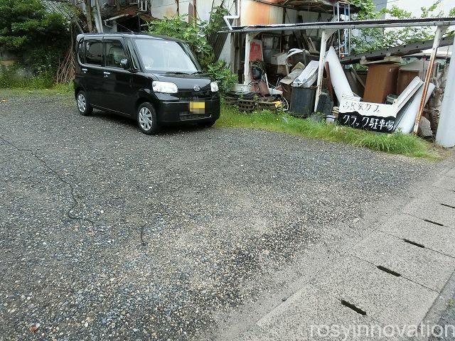 クラック４　車