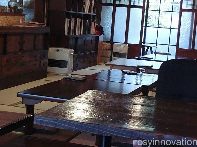 クラック９　おしゃれ店内