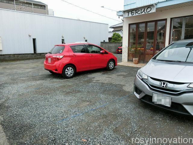 TERUO３　駐車場