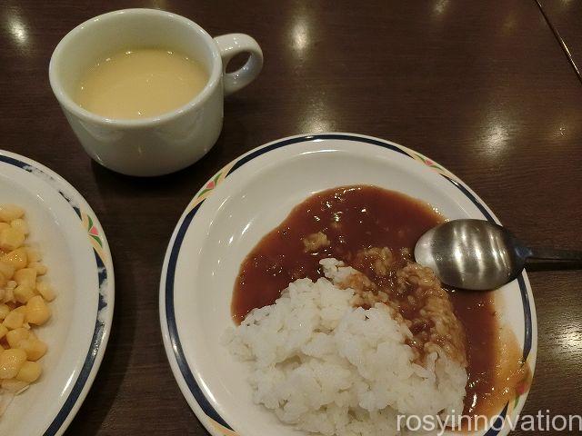 ステーキガスト食べ放題下中野１０　カレー