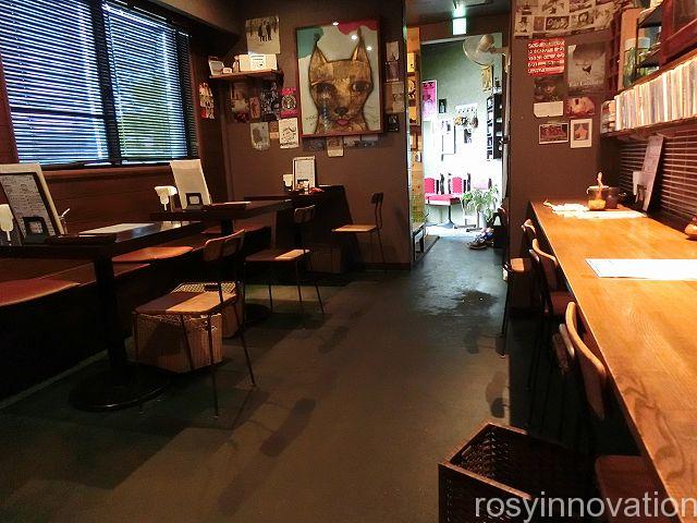 キッチンネコマチ４　店内