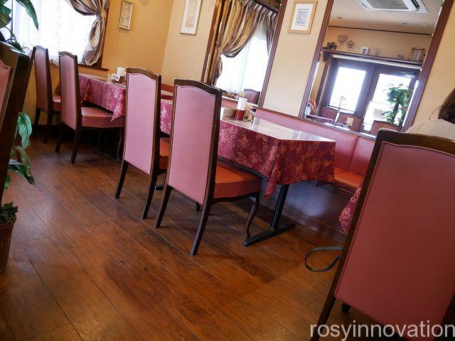 洋食アンジュ３　店内