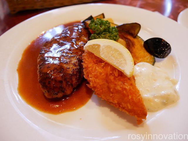 洋食アンジュ８　ハンバーグ