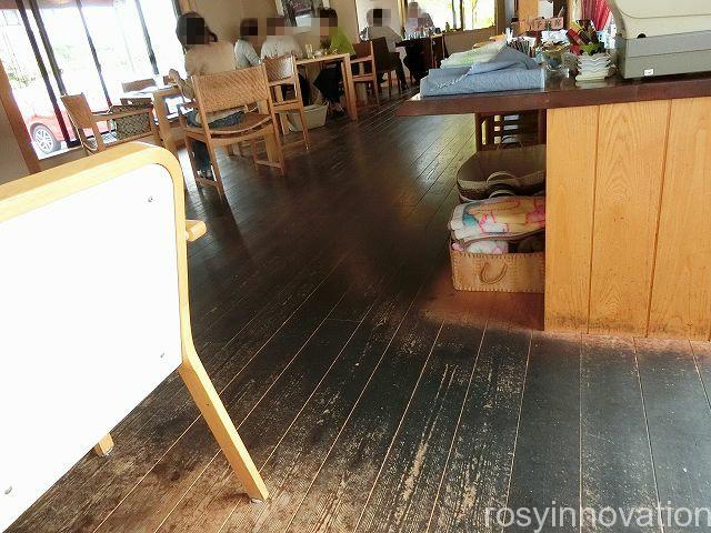 カフェhanaRe５　店内