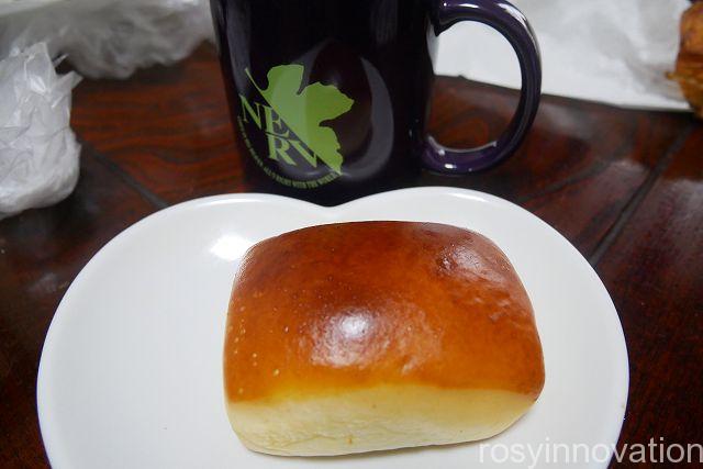 ナンバベーカリーのミルクパン