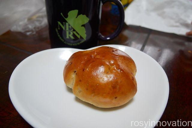 ナンバベーカリーのくるみパン