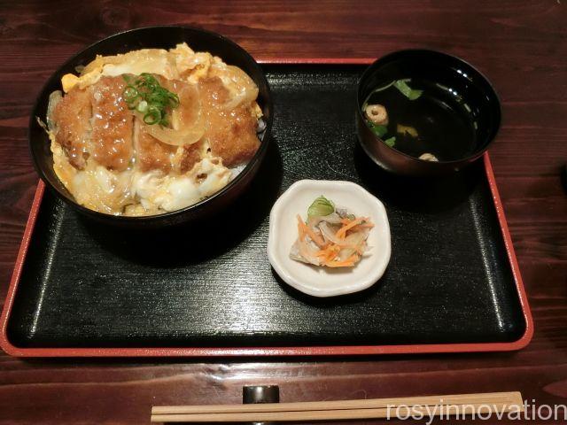 福ろう１０　カツ丼