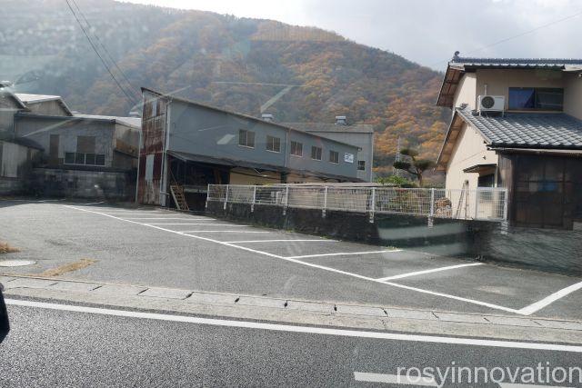 きいろい台所３　駐車場