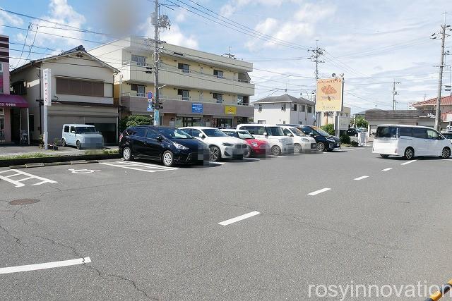リエゾン2020年9月 (1)駐車場