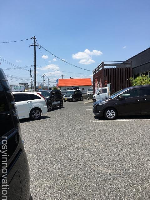 まんまや (3)駐車場