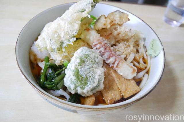 １手打ちうどんあかぎ (7)天ぷらうどん