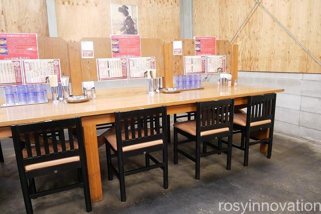 備前汁なし担々麺虎ぼるた田中店 (4)店内
