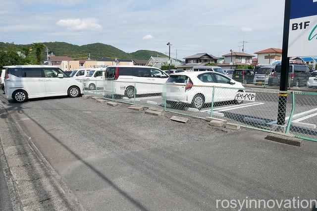 チャイヤ (1)駐車場