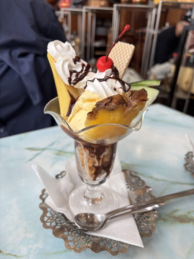 喫茶in　2025年6月　メニュー　チョコレートパフェ