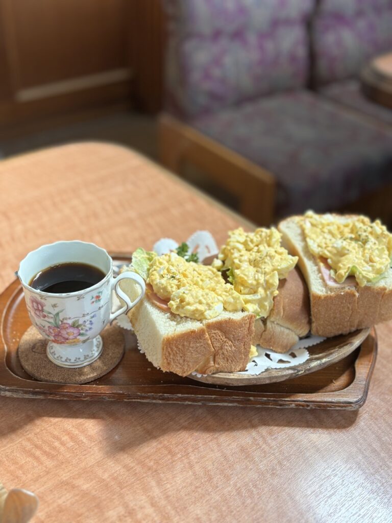 珈琲館アップル　2025年7月メニュー写真　たまごサンド