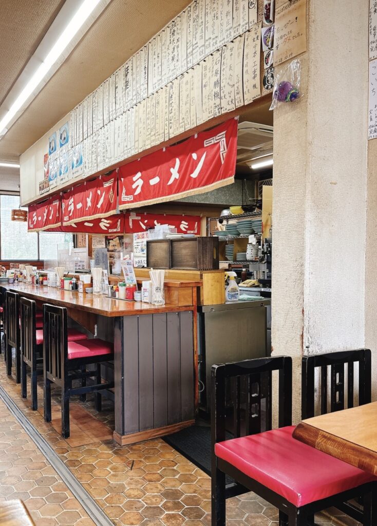 ラーメンショップなまず峠店　2025年7月　店内　写真