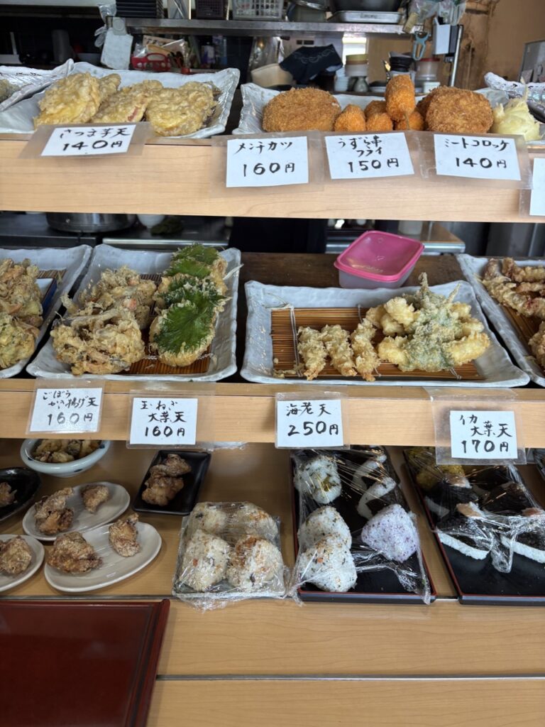 製めん屋 和兵衛　メニュー11　おにぎり